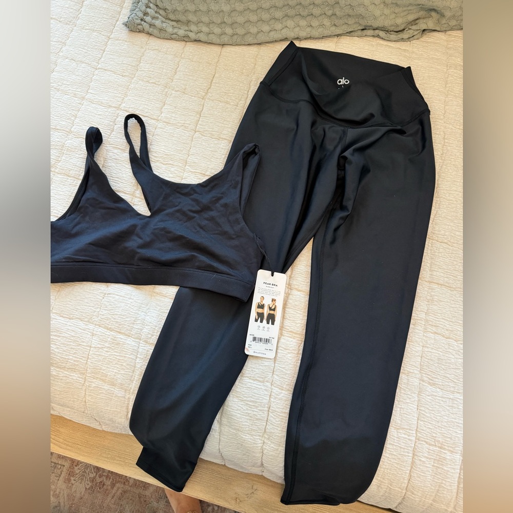 Alo Yoga Set